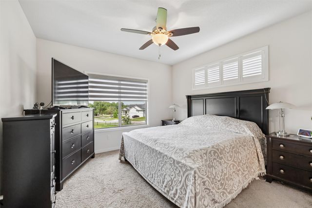 8707 Long Meadow Drive, Johnston, IA 50131