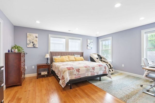 16 Downey St 16, Watertown, MA 02472