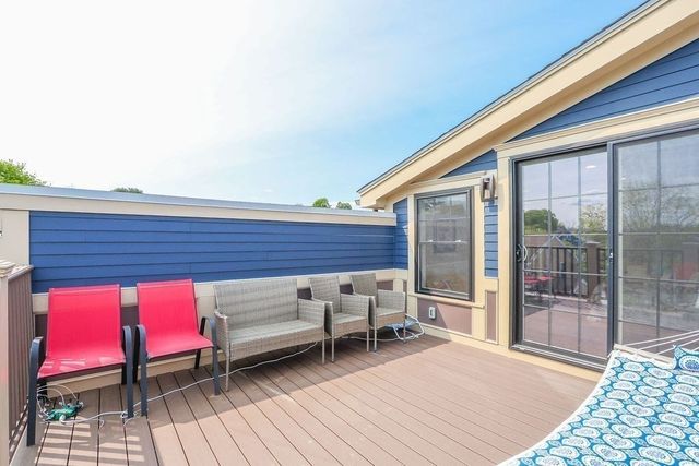 16 Downey St 16, Watertown, MA 02472