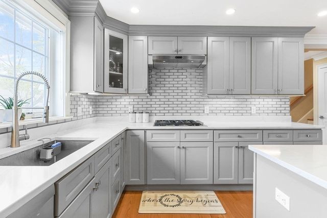 16 Downey St 16, Watertown, MA 02472