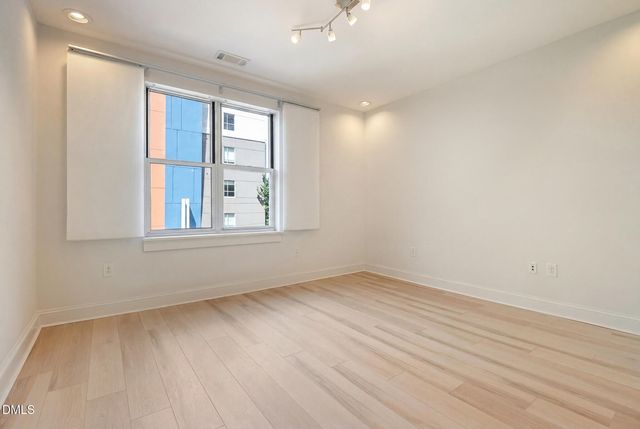 618 N Boylan Avenue 400, Raleigh, NC 27603