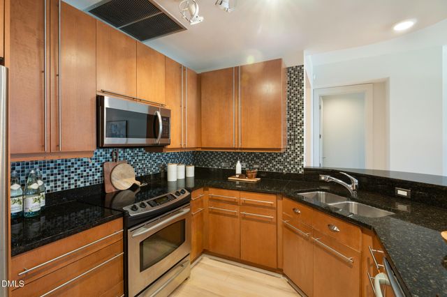 618 N Boylan Avenue 400, Raleigh, NC 27603