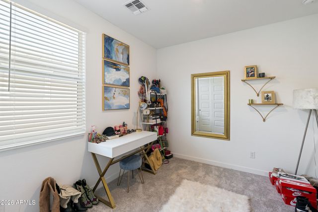 9512 W TURNEY Avenue, Phoenix, AZ 85037