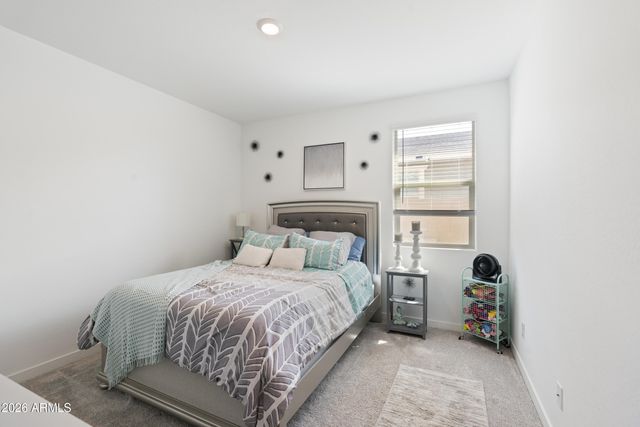 9512 W TURNEY Avenue, Phoenix, AZ 85037