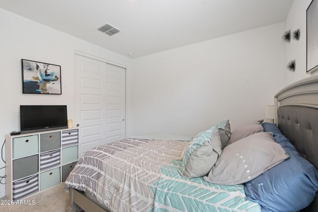 9512 W TURNEY Avenue, Phoenix, AZ 85037