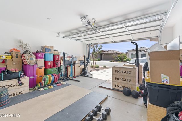 9512 W TURNEY Avenue, Phoenix, AZ 85037