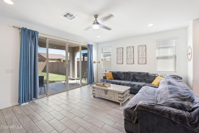 9512 W TURNEY Avenue, Phoenix, AZ 85037