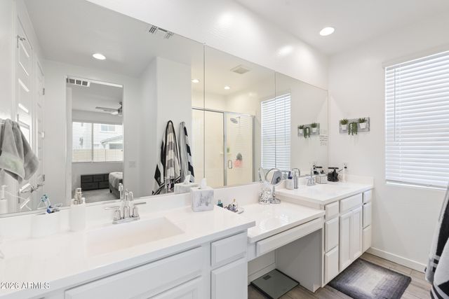 9512 W TURNEY Avenue, Phoenix, AZ 85037