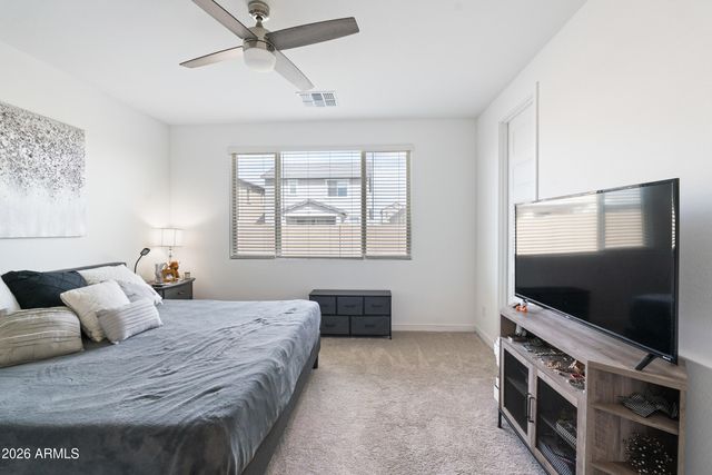 9512 W TURNEY Avenue, Phoenix, AZ 85037