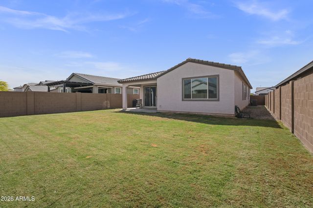 9512 W TURNEY Avenue, Phoenix, AZ 85037