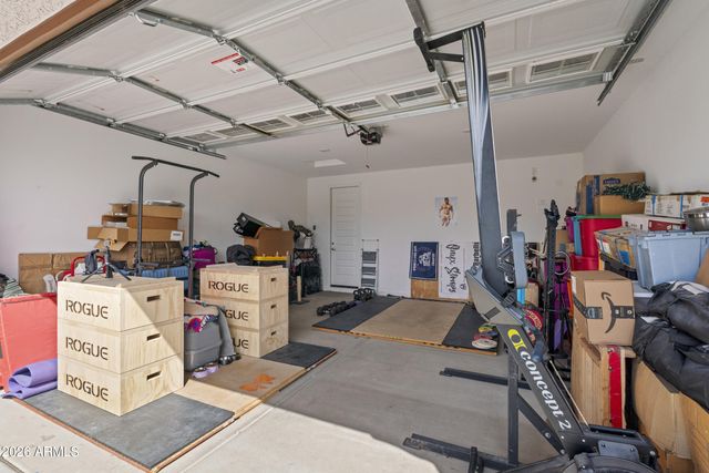 9512 W TURNEY Avenue, Phoenix, AZ 85037