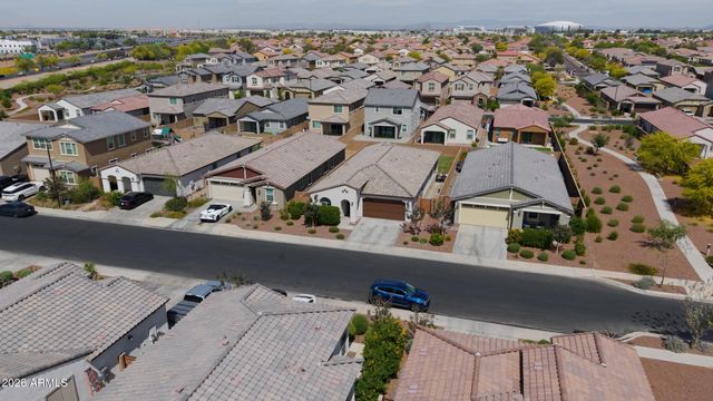 9512 W TURNEY Avenue, Phoenix, AZ 85037