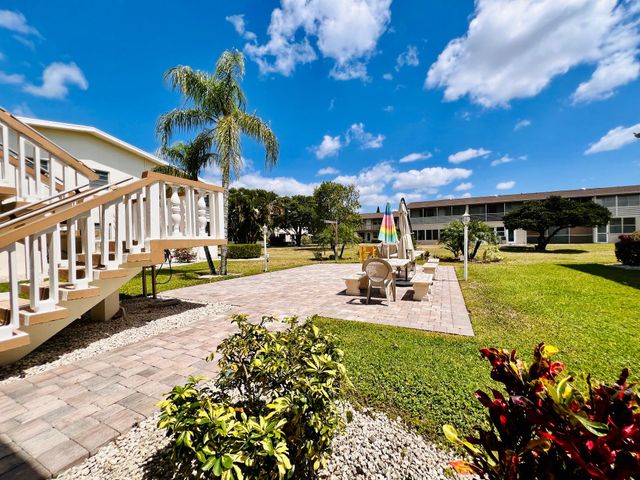 312 Northampton P, West Palm Beach, FL 33417