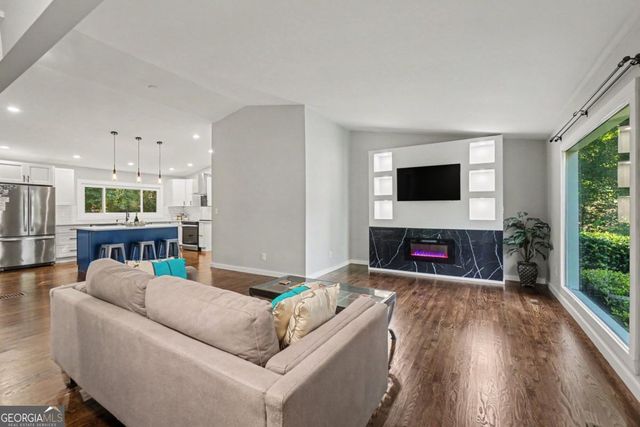 480 Surrey Place, Marietta, GA 30068