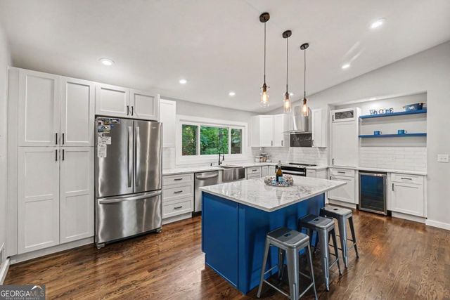 480 Surrey Place, Marietta, GA 30068