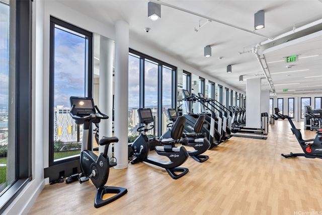 987 Queen Street 525, Honolulu, HI 96814