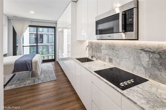 987 Queen Street 525, Honolulu, HI 96814