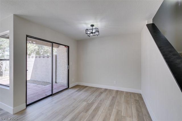 59 Sirnoble Street, Las Vegas, NV 89110