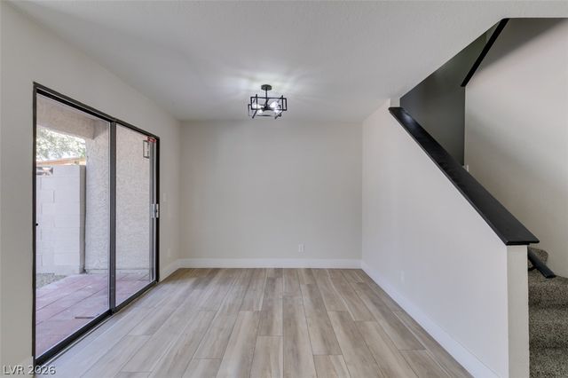59 Sirnoble Street, Las Vegas, NV 89110