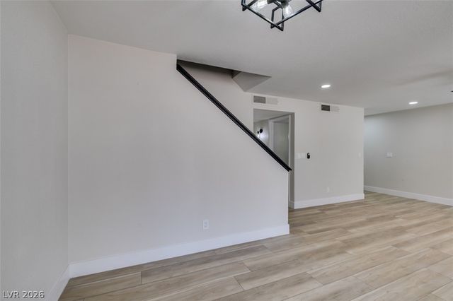 59 Sirnoble Street, Las Vegas, NV 89110