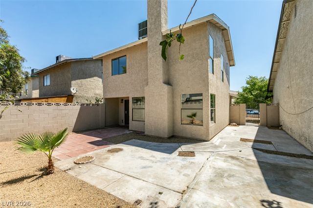 59 Sirnoble Street, Las Vegas, NV 89110
