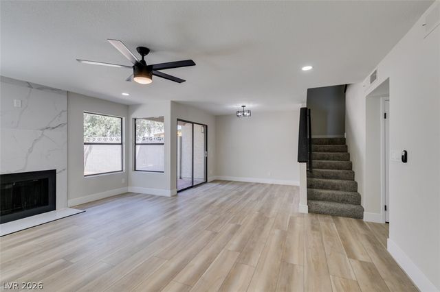 59 Sirnoble Street, Las Vegas, NV 89110