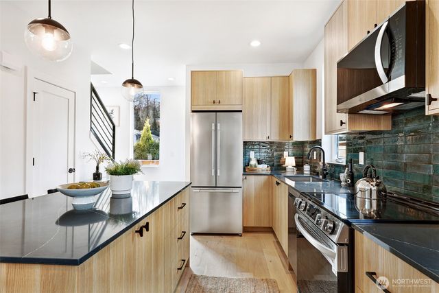 2006 A 19th Avenue S, Seattle, WA 98144