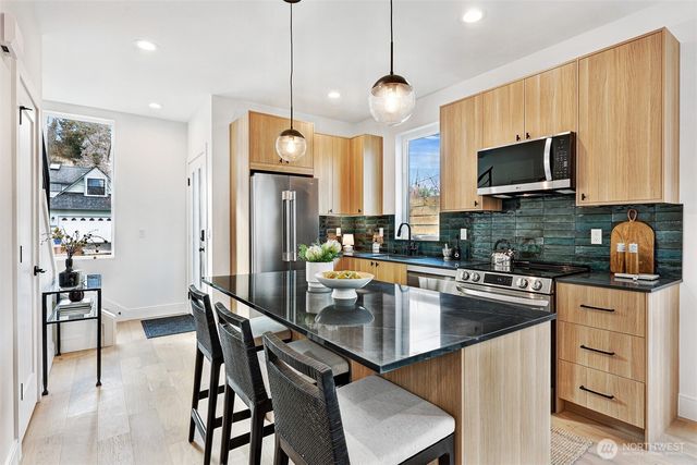 2006 A 19th Avenue S, Seattle, WA 98144