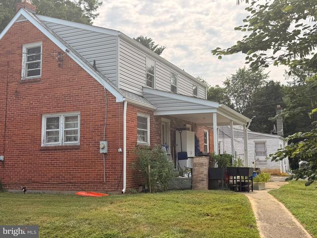 9947 CROSSFIELD RD, Hagerstown, MD 21740