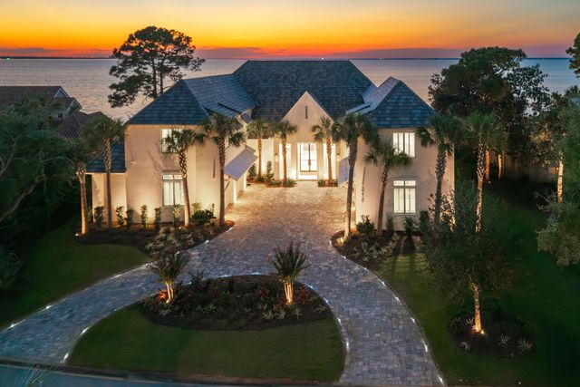 3218 Bay Estates Circle, Miramar Beach, FL 32550