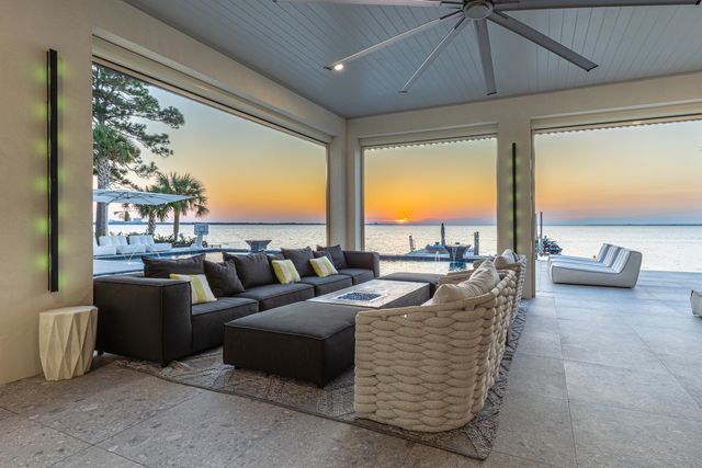3218 Bay Estates Circle, Miramar Beach, FL 32550