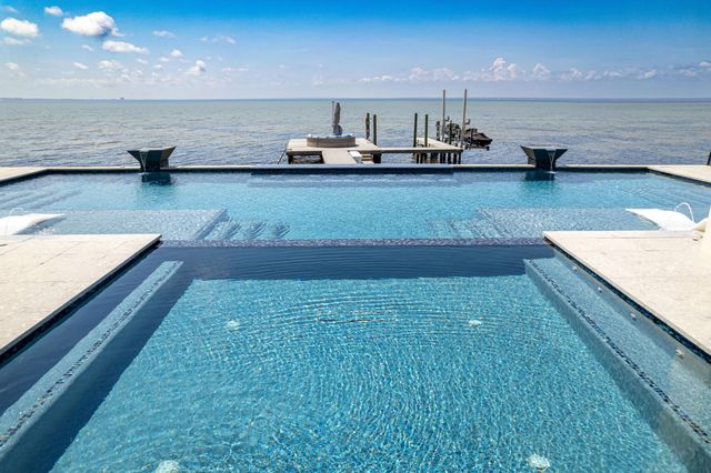 3218 Bay Estates Circle, Miramar Beach, FL 32550