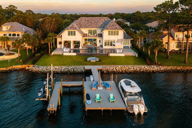 3218 Bay Estates Circle, Miramar Beach, FL 32550
