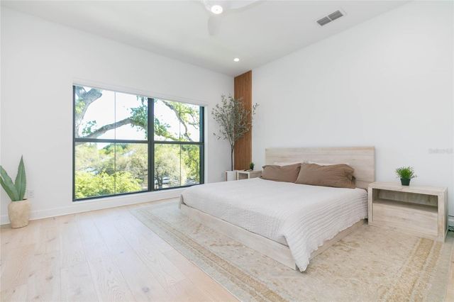 2851 W GANDY BOULEVARD 5, Tampa, FL 33611