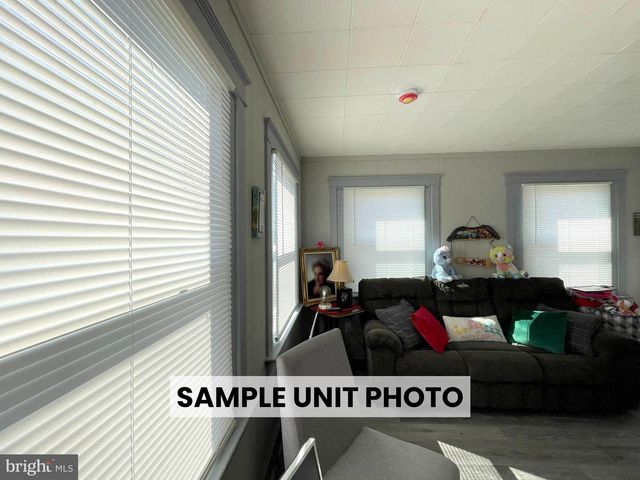 136 S PARKE ST, Aberdeen, MD 21001