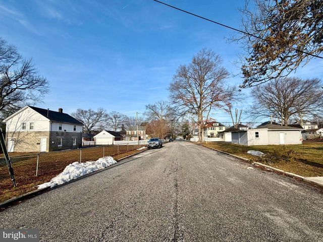 136 S PARKE ST, Aberdeen, MD 21001