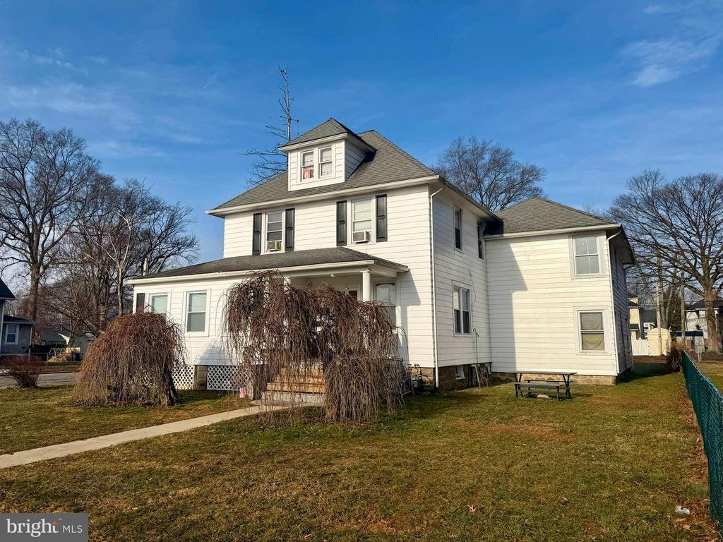 136 S PARKE ST, Aberdeen, MD 21001