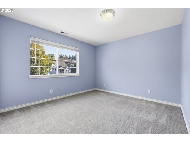 16130 Sw LOON Dr, Beaverton, OR 97007