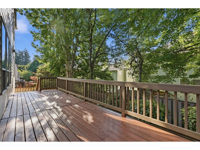 16130 Sw LOON Dr, Beaverton, OR 97007