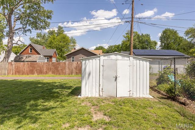 509 Tipton Avenue, Wood River, IL 62095