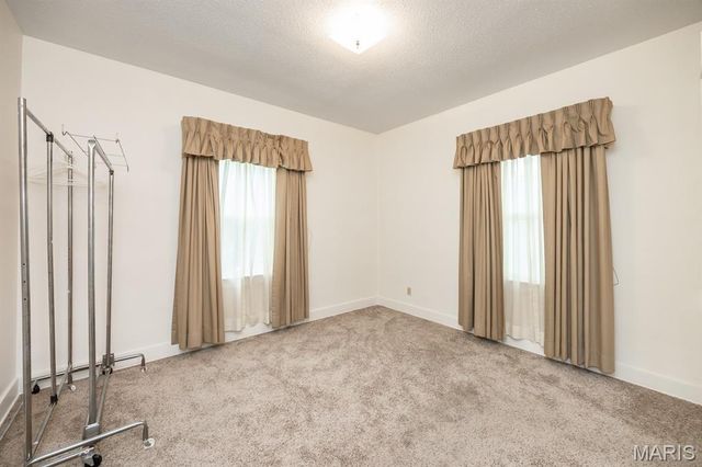 509 Tipton Avenue, Wood River, IL 62095