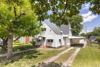 509 Tipton Avenue, Wood River, IL 62095