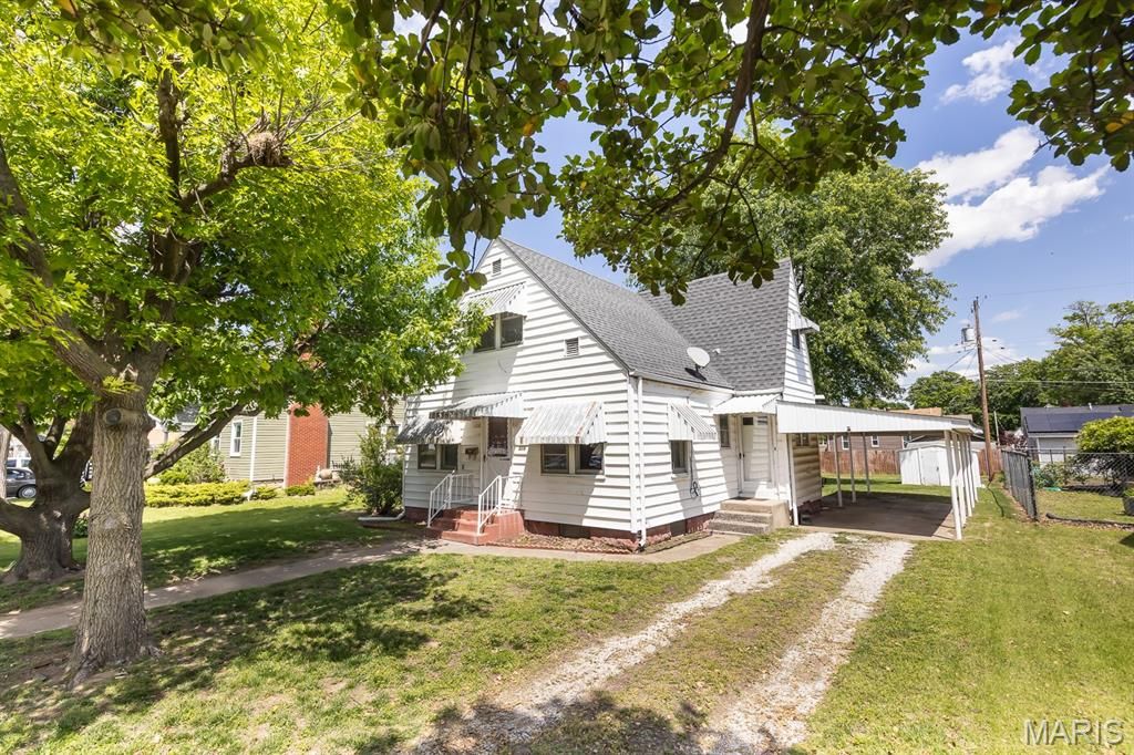 509 Tipton Avenue, Wood River, IL 62095