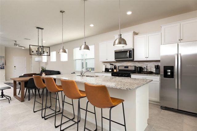 7328 OAKMOSS LOOP, Davenport, FL 33837