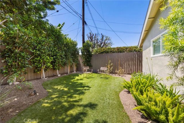 2712 E Jacaranda Avenue, Orange, CA 92867