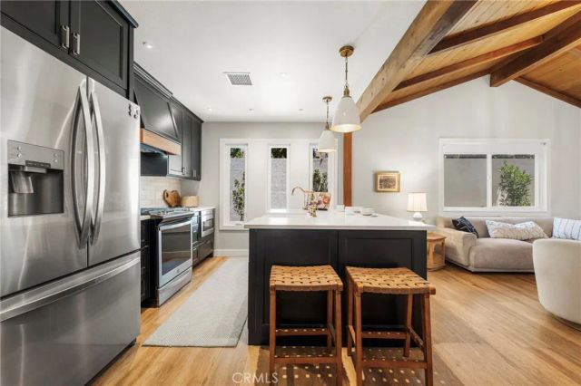 2712 E Jacaranda Avenue, Orange, CA 92867