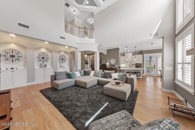 299 CLEARWATER Drive, Ponte Vedra Beach, FL 32082