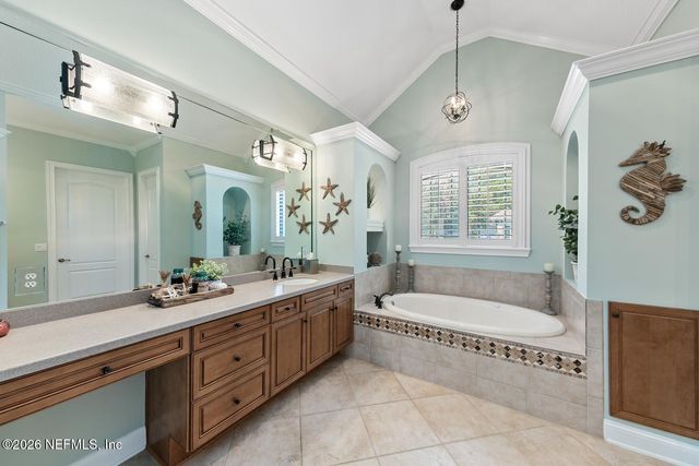 299 CLEARWATER Drive, Ponte Vedra Beach, FL 32082