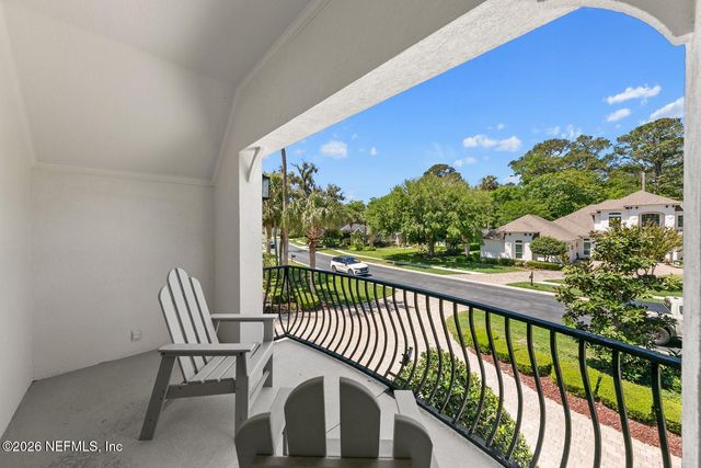 299 CLEARWATER Drive, Ponte Vedra Beach, FL 32082