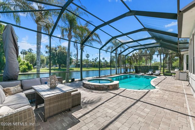 299 CLEARWATER Drive, Ponte Vedra Beach, FL 32082